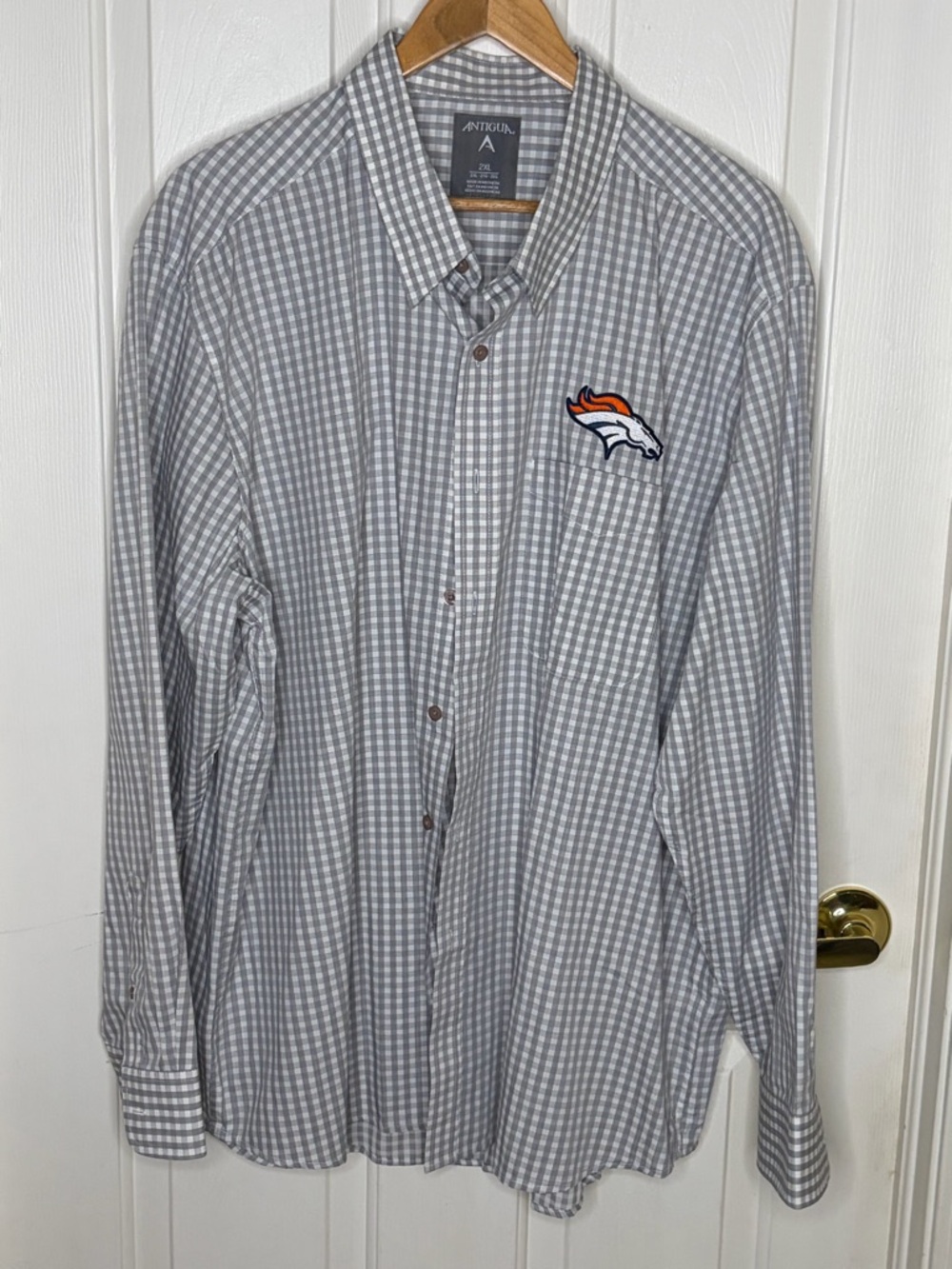 Antigua Denver Broncos Button Up Shirt Men 2XL Gray Check NFL Logo
